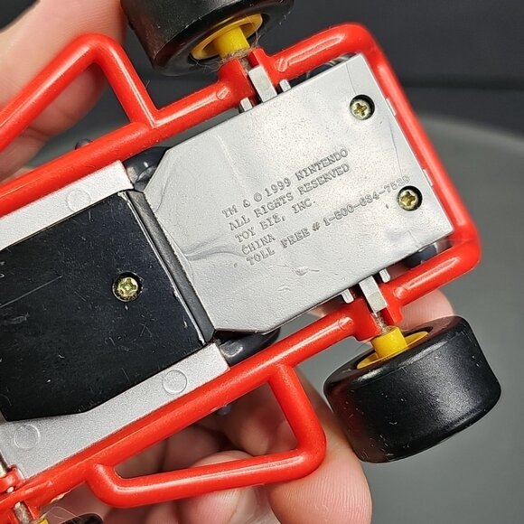 Nintendo Mario Kart 64 MARIO Pull Back Go-Kart With Shooting Shell Works! - Picture 8 of 9